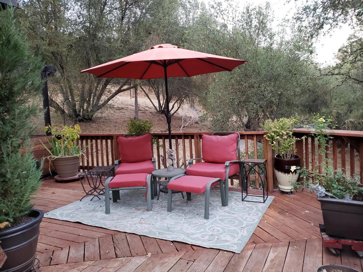 Вилла Yosemite Mountain Retreat Окхерст Экстерьер фото